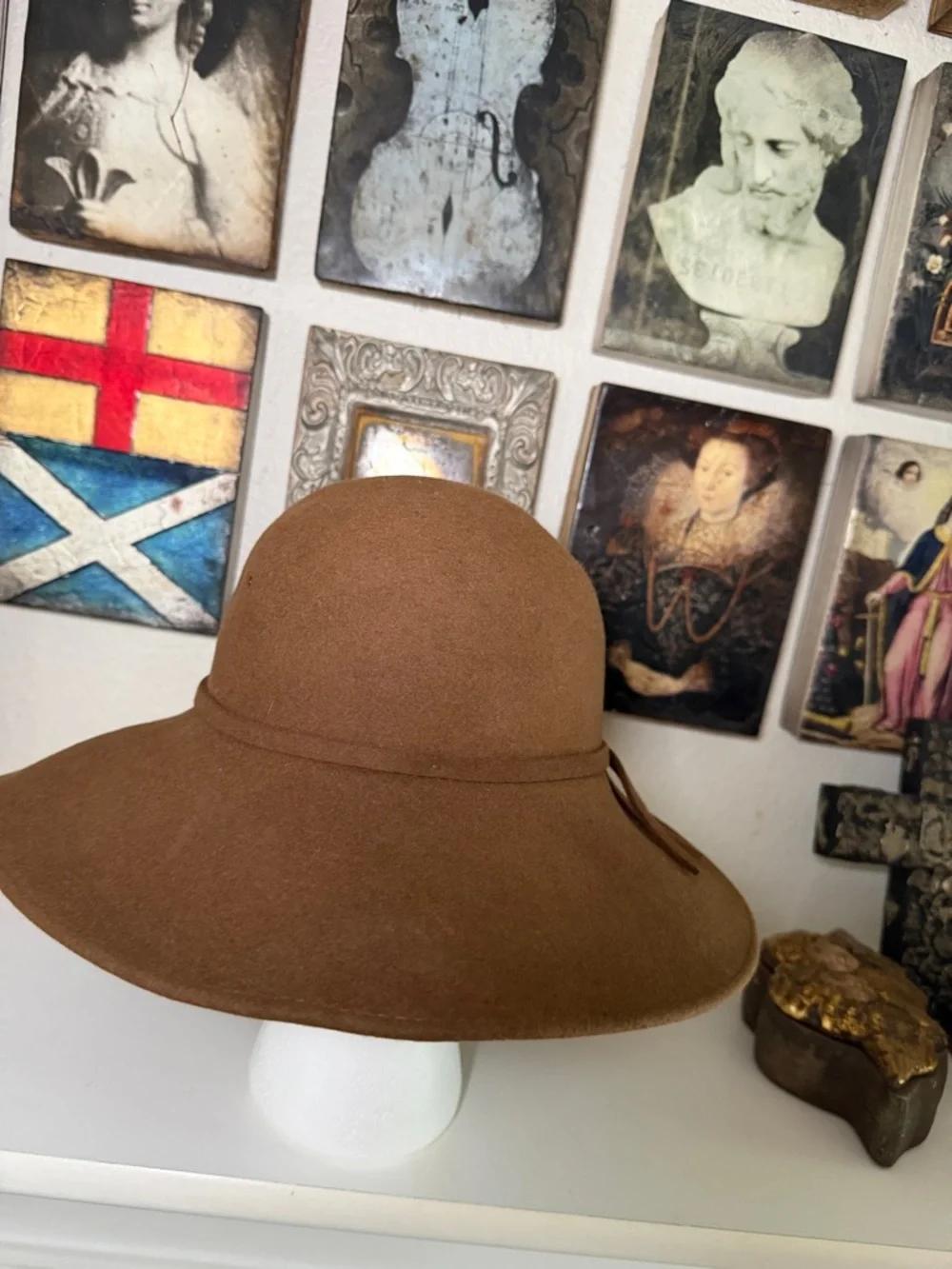 Helen Kaminski Brown Wool Felt Wide Brim Hat‎